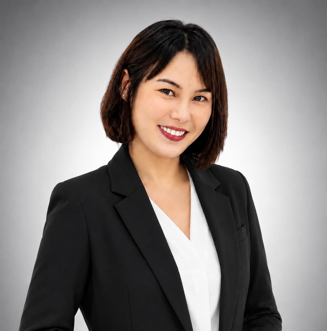 Ms. Krittipon Chomaithong